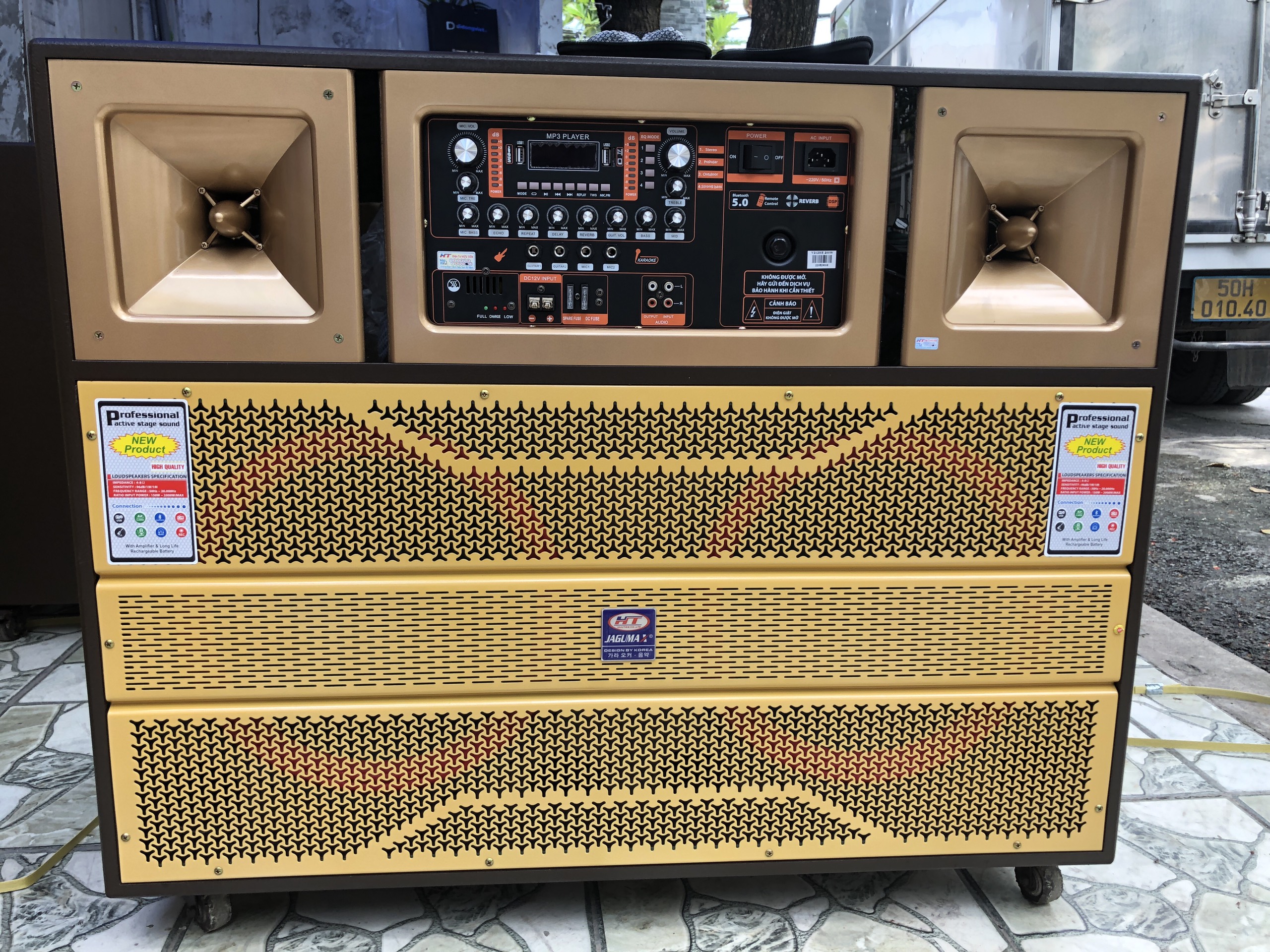 Loa K&eacute;o JAGUMAX 4 Tấc Đ&ocirc;i 1200W K-T2700(I) Trả G&oacute;p Tại Long An, B&igrave;nh Dương &ndash; Khi &Acirc;m Thanh Phải Thật Sự B&ugrave;ng Nổ